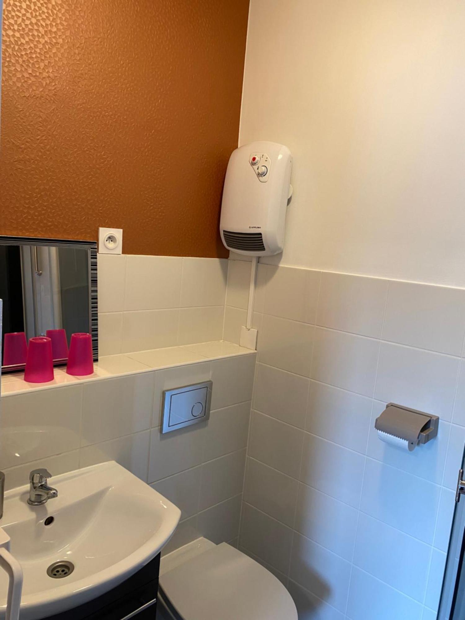 Hotel Le Saint Amand Luaran gambar